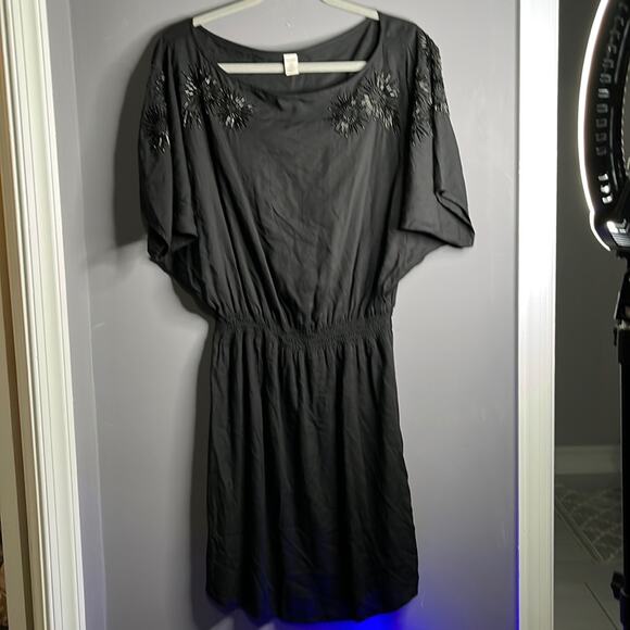 Old Navy Black Beaded Flutter Sleeve Elastic Waist Dress Size Medium - Picture 11 of 11